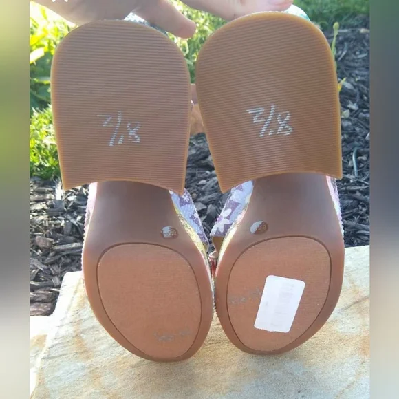 Floral Platform Sandals - Multicolor - Picture 6 of 7